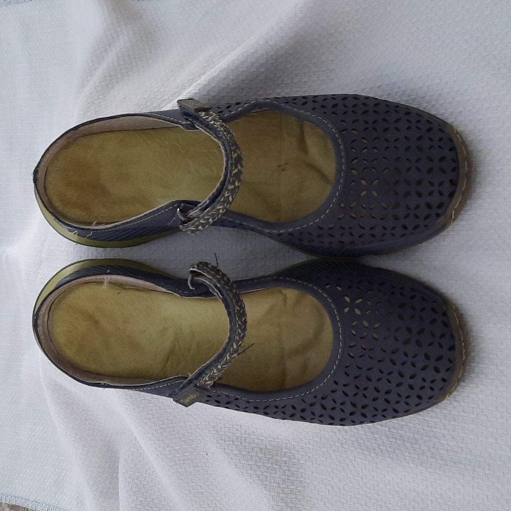 Jambu Mary Jane shoes